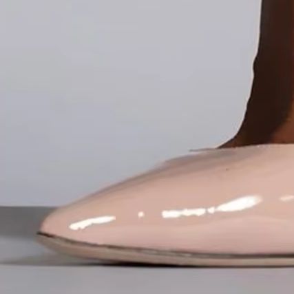 รองเท้าส้นสูงแบบสวมเปิดส้นประด - Patent Leather Shine บทวิจารณ์และราคา