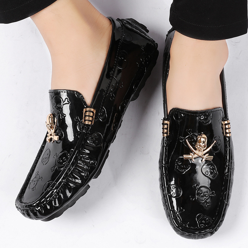 รองเท้าโลฟเฟอร์ผู้ชาย ไซส์ 38- - Patent Leather Shine บทวิจารณ์และราคา