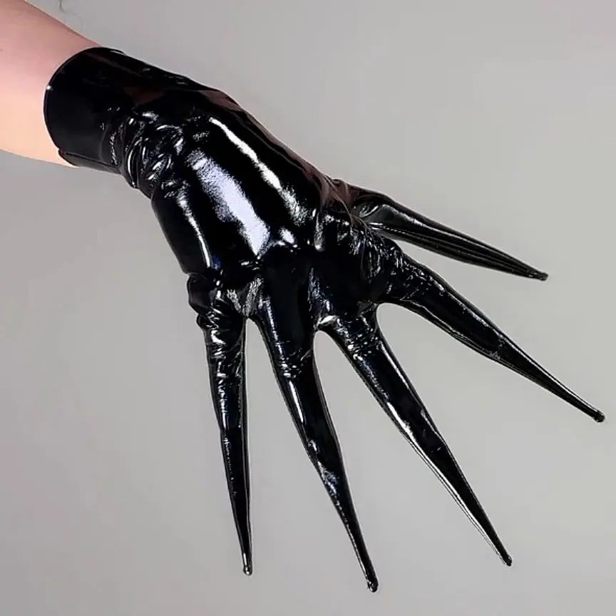 ถุงมือสีดำเงาแบบมีเล็บแหลม ยาว - Patent Leather Shine บทวิจารณ์และราคา